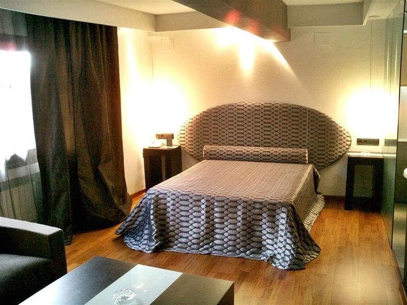 Hotel Huerta Honda Zafra Eksteriør billede